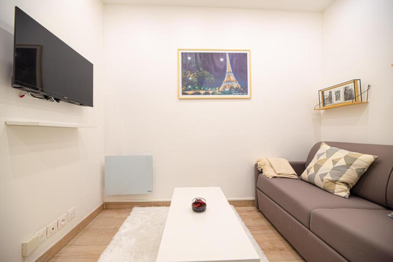Cosy Home In Champs Elysees パリ エクステリア 写真